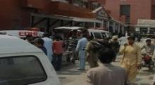 Bomber kills 40, injures 70 in Pakistani church  