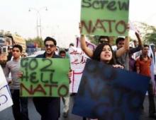 Anti-drones Protesters In Pakistan Suspend NATO Supplies