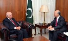 IAEA Chief Meets With Pakistanˈs Adviser