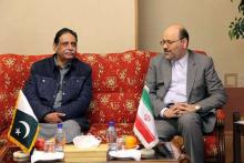 Pakistanˈs Balochistsan Speaker Confers With Iranian Governor