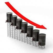 Oil price drop beneficial in long run: Iran Daily