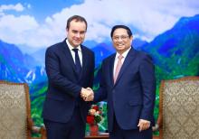 Vietnamese PM receives visiting French Minister of Armed Forces