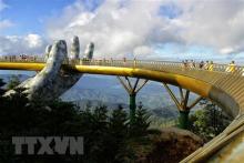 Golden Bridge, a famous tourist attraction in Da Nang city (Photo: VNA)
