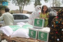 KSrelief Distributes 550 Ramadan Food Baskets in Punjab of Pakistan