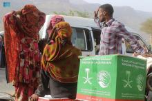 KSrelief Distributes More Than 66 Tons of Food Baskets in Taiz, Yemen