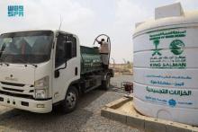 KSrelief Provides More than 3 Million Liters of Water to Camps for Displaced People in Hajjah and Saada, Yemen