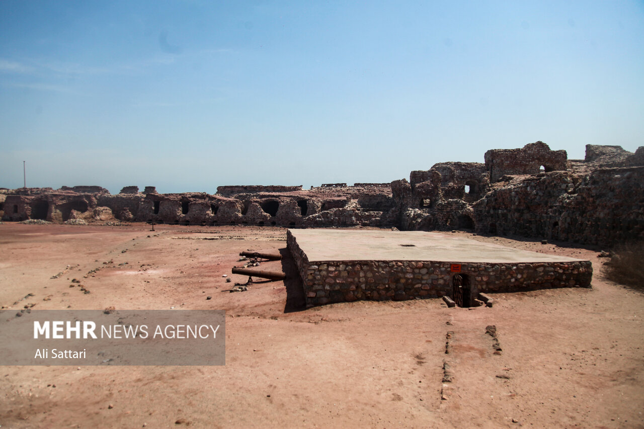 Must-see Hormuz Portuguese Castle in southern Iran