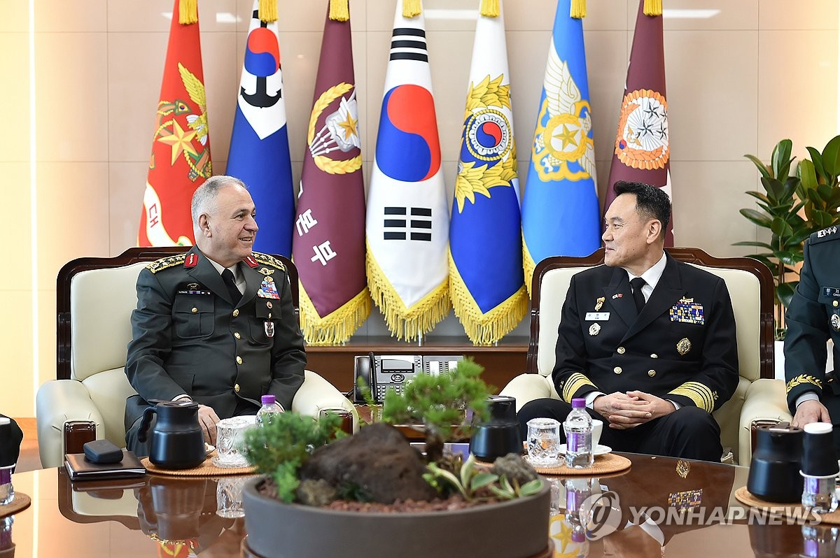 Military chiefs of S. Korea, Turkey meet