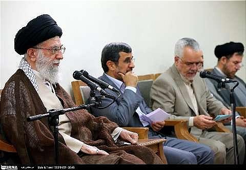 S.Leader Ayatollah Khamenei Receives 10th Govt Headed By President Ahmadinejad