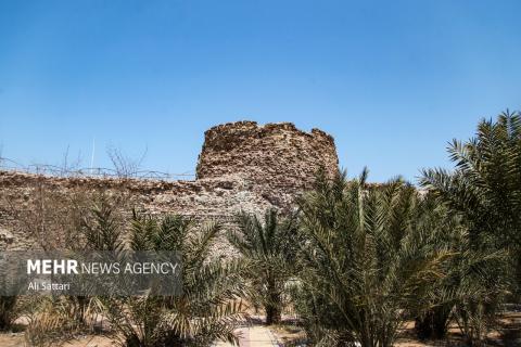 Must-see Hormuz Portuguese Castle in southern Iran