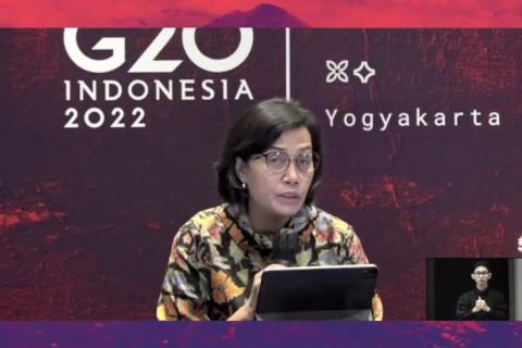 Minister of Finance Sri Mulyani Indrawati at the press conference of the 1st G20 Finance and Health Ministerial Meeting in Jakarta, Tuesday (6/21/2022). (ANTARA/Astrid FaidlatulHabibah)