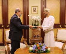 Iran envoy submits Araghchi's letter to Oman FM