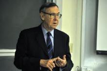 Former US Official Criticizes Congress Efforts To Increase Anti-Iran Sanctions