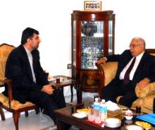  Iran envoy, Lebanon official review regional developments