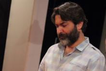 Pirouzfar To Stage ‘Bar Pahneye Darya’