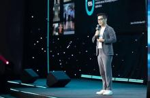 Hung Huynh, country head of SMB at TikTok Vietnam, shares experiences and methods to support SMEs to promote their advertisement and boost e-businesses. (Photo Courtesy TikTok Vietnam)