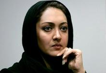 India to honor Iranian actress Niki Karimi