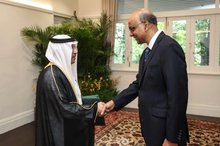 Saudi Ambassador Presents Credentials to Singaporean President