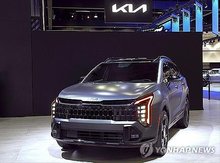 This photo provided by Kia Corp. shows the company's Sportage model. (PHOTO NOT FOR SALE) (Yonhap)