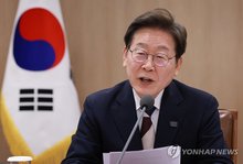 President Lee Jae-myung speaks during an emergency economy task force meeting at the presidential office in central Seoul on June 4, 2025. (Yonhap)