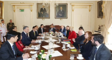 At the talks between Party General Secretary and President of Vietnam To Lam (third, left) and President of Ireland Michael Higgins. (Photo: VNA)