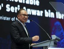 KUALA LUMPUR, June 6 -- Prime Minister Anwar Ibrahim delivering his keynote address at the 37th Asia-Pacific Roundtable (APR) here on Thursday