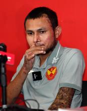 Faisal Halim making his first public appearance at the Selangor FC Training Centre since the attack. --photoBERNAMA
