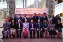 KUALA LUMPUR, June 25 — Prime Minister Anwar Ibrahim and United States of America Ambassador to Malaysia Edgard D. Kagan during a photo session at the American Malaysian Chamber Of Commerce (Amcham) 47th Annual General Meeting Luncheon at a hotel here Tuesday.  --fotoBERNAMA (2024) COPYRIGHT RESERVED