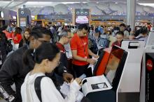 AirAsia resumed its online check-in operations at 2 pm today, following the global IT glitch that began Friday afternoon.