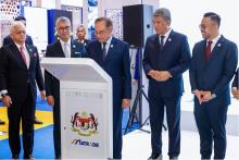 SHANGHAI, Nov 5 -- Malaysian Prime Minister  Anwar Ibrahim today launched the Malaysia Pavilion at the 7th China International Import Expo (CIIE), held at the National Exhibition and Convention Centre (NECC) in Shanghai.