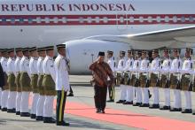 Indonesian President Prabowo Subianto arrived here Thursday for a one-day working visit to Malaysia.