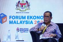 Malaysia's Defence Minister Mohamed Khaled Nordin.-- fotoBERNAMA