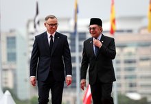 Malaysia and Poland are set to strengthen defence cooperation including exploring long-term procurement opportunities and strategic engagement between their respective defence ministries