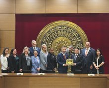 Vietnamese NA Vice Chairman welcomes US’s Oregon State Representative