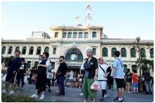 RoK tourists visit the HCM City Central Post Office. (Photo: VNA)