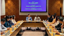Deputy Minister of Foreign Affairs Ha Kim Ngoc (left), Chairman of the Vietnam National Commission for UNESCO, at the meeting with Director of the World Heritage Centre Lazare Eloundou Assomo on July 22. (Photo: VNA)