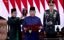  President Prabowo Subianto was sworn in as the President of Indonesia for the 2024-2029 term at the Indonesian Parliament on Sunday .