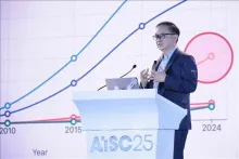 Vietnam positioned for major breakthrough in AI, semiconductor: experts