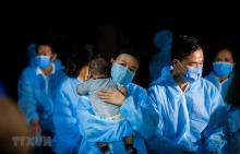 Some 11,466 people who had close contact with COVID-19 patients and came from pandemic-hit areas are under quarantine or medical monitoring. (Illustrative photo: VNA)