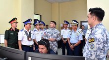 Vietnam, Philippines maritime law enforcement forces enhance ties