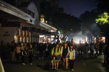 The walking streets around Hoan Kiem Lake in Hanoi turn off most lights during Earth Hour on March 22. (Photo: VNA)