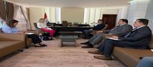 Director General of the Department of Foreign Economic Relations at the Ministry of Trade, Riyadh Al-Hashimi (right), the Commercial Section Officer at the British Embassy in Baghdad (left) 