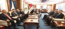 Deputy PM, Minister of Oil Hayan Abdul-Ghani discusses gas industry development and investment projects with a delegation from a Chinese company