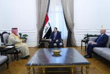 PM, Mohammed Shia Al-Sudani (center), Ambassador of the Kingdom of Saudi Arabia in Baghdad, Abdulaziz Al-Shammari (left)