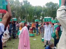 KSrelief Distributes 500 Food Baskets in Bangladesh