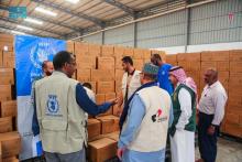 KSrelief Delivers WFP 2,700 Tons of Dates for Distribution in Seven Yemeni Governorates