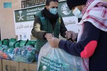 KSrelief Distributes Winter Kits to over 1,000 Syrian and Palestinian Refugee Families in Jordan