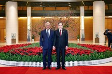 National Assembly (NA) Chairman Tran Thanh Man (right) and visiting European Council President António Costa in Hanoi on January 29. (Photo: VNA)