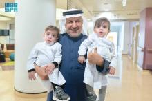 Al Rabeeah Checks on Health of Iraqi Siamese Twins