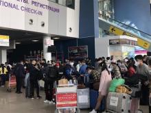 Vietnamese citizens at an airport in Russia (Source: VNA)